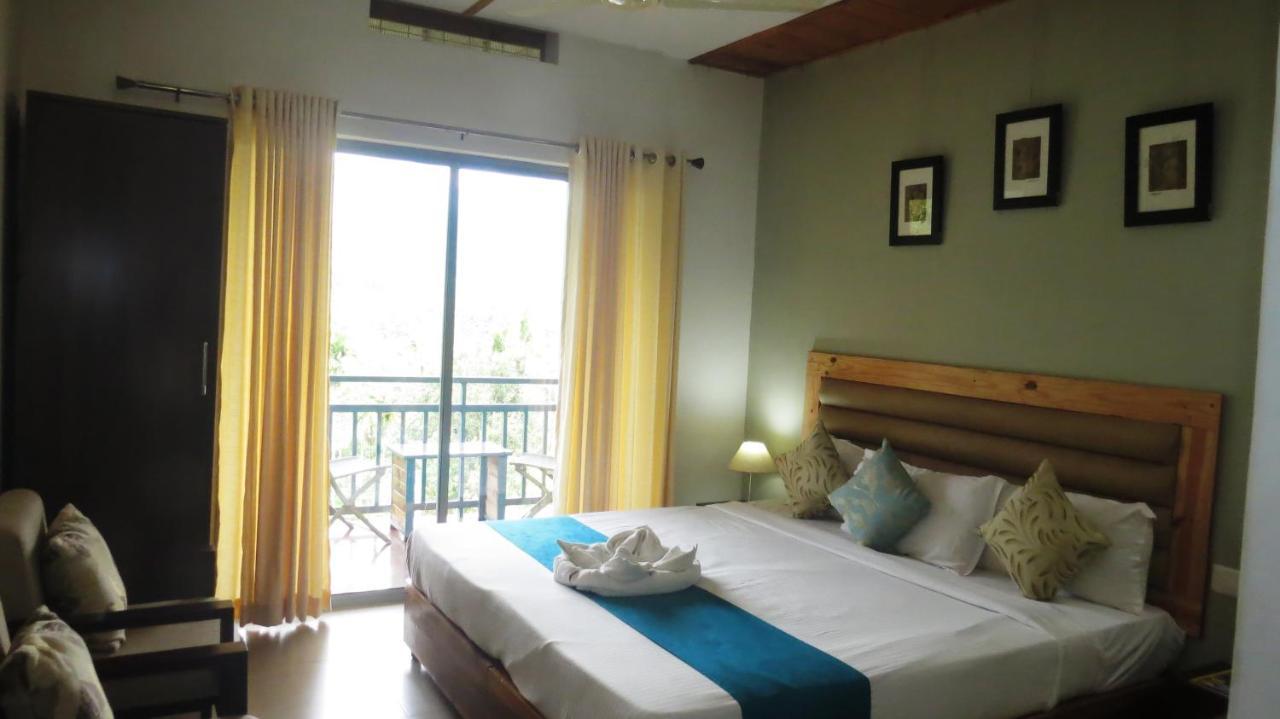 Mistletoe Homestay & Cafe Munnar Ngoại thất bức ảnh